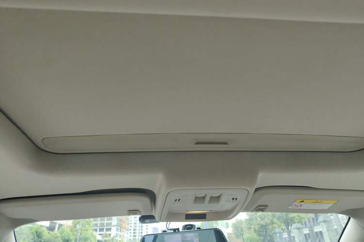 Used Buick Verano 2018 Sedan 15S Automatic Leading Model Headliner