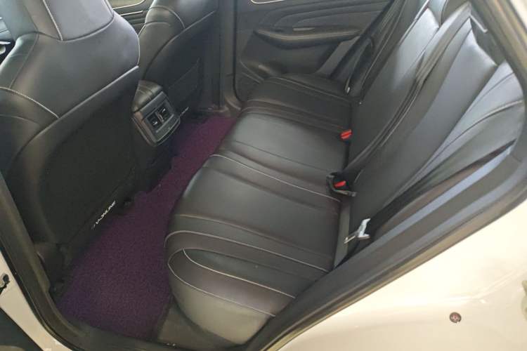 Used Venucia V 2023 260T Idol Edition Pro