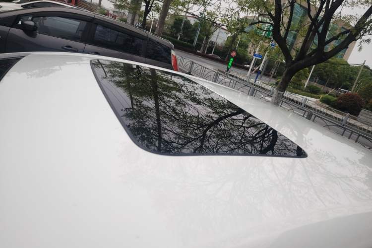 Used Buick GT 2021 Revised Version 1.3T Automatic Mild Hybrid Elite Edition Roof