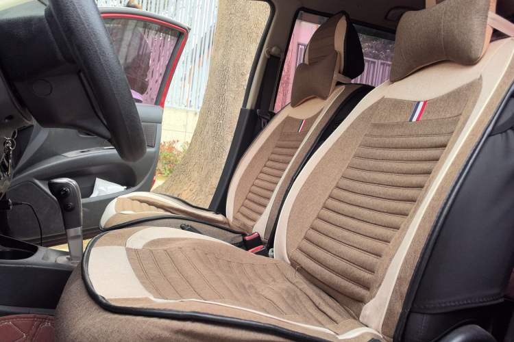 Used Nissan Livina 2010 JINRUI Edition 1.6L Automatic Standard Model Left Front Seat