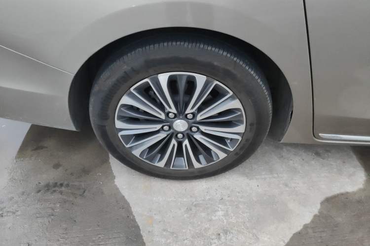 Used Buick GL8 2023 ES Lu Zun Luxury Model