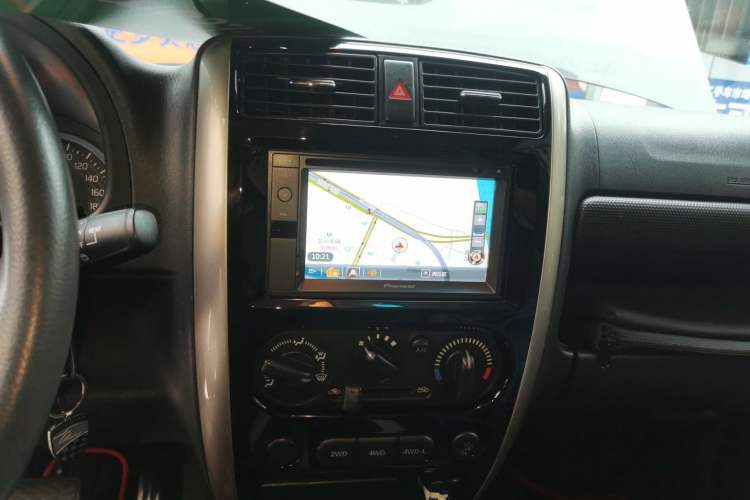 Used Suzuki Jimny 2015 1.3 AT Mode3 Navigation Edition