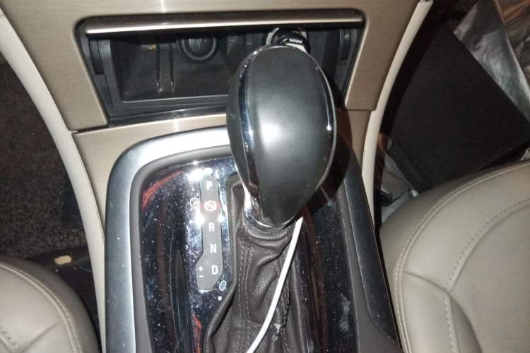 Used Buick Regal 2012 2.0L Luxury Edition