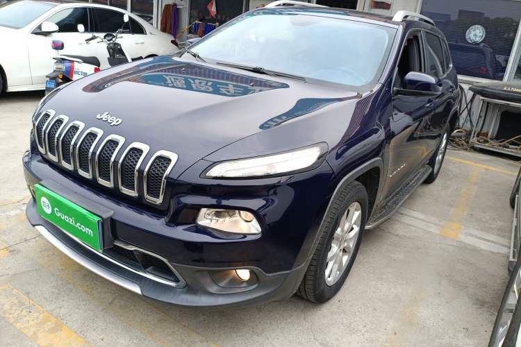 Used Jeep Cherokee 2017 2.4L Leading Edition