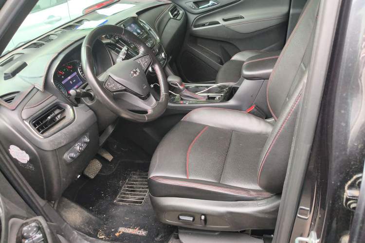 Used Chevrolet Equinox 2021 550T RS Smart Boundary-Pushing Edition Left Front Seat