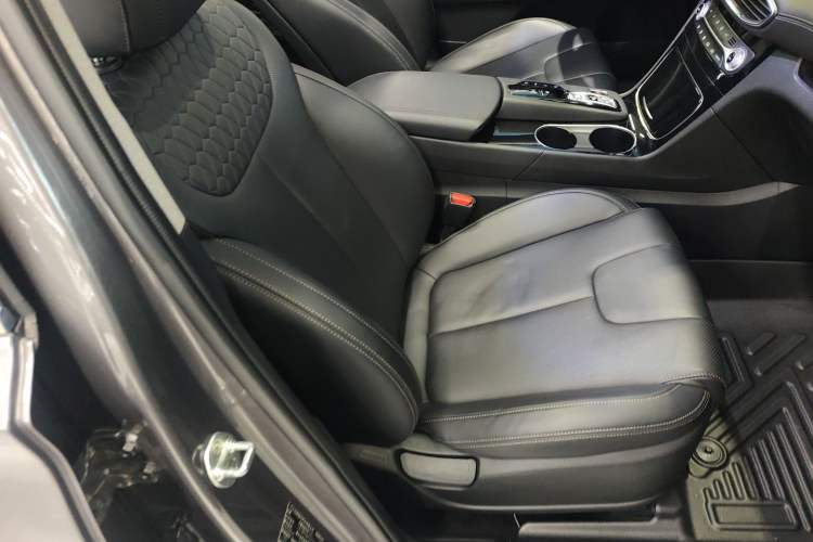 Used Hyundai Santa Fe 2020 380 TGDi Automatic Two-Wheel Drive GLS Luxury Edition