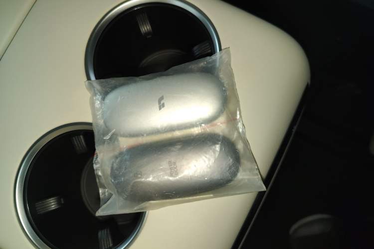 Used Li Auto MEGA 2024 Ultra Model
