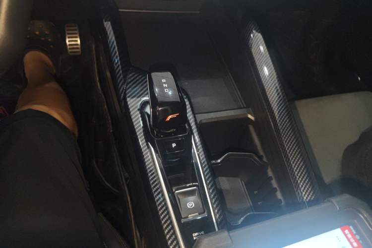 Used Geely Auto Binray 2022 Binrui COOL 1.5T DCT Electric Edition Gear Lever