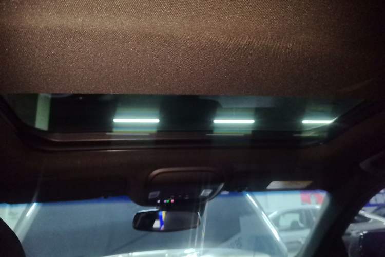 Used Cadillac CT5 2023 28T Luxury Edition (Standard Version) Headliner