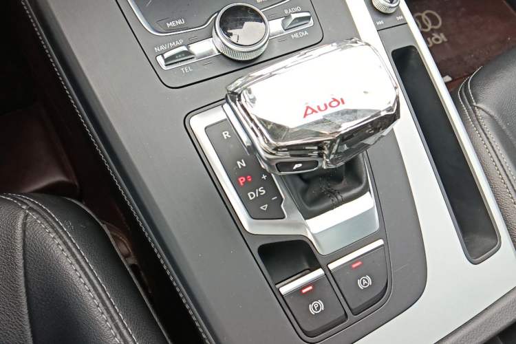 Used Audi Q5L 2020 Updated 40 TFSI Prestige Fashion Edition