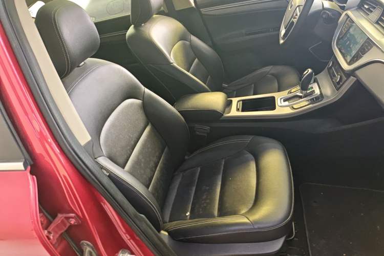 Used Geely Auto Emgrand GS 2018 Lingchao Edition 1.4T Automatic LingShang Smart Connectivity Model
