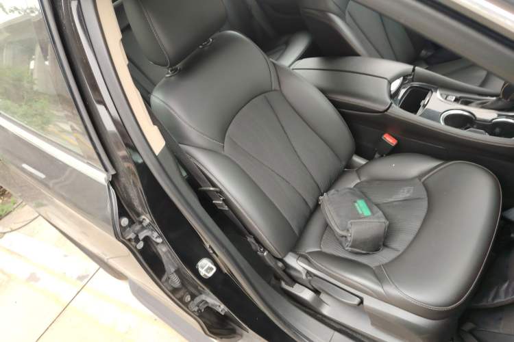 Used Buick Envision 2017 20T Two-Wheel Drive Leading Version
