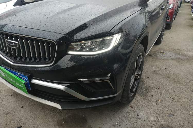 Used Geely Auto Emgrand X7 Sport 2022 1.8TD DCT Zhiya Trim Left Front Headlight