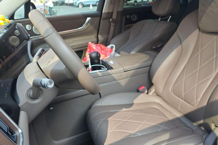 Used Hima AITO M9 2024 Range-Extended Ultra Version 52 kWh 5-Seater Model