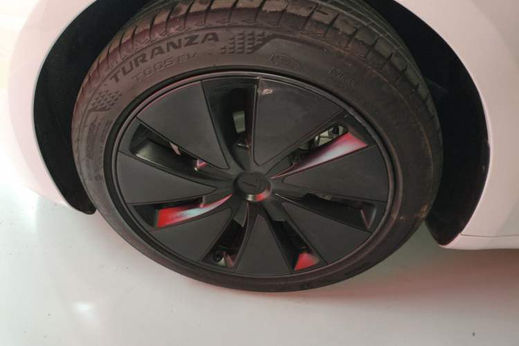 Used Tesla Model 3 2025 Rear-Wheel-Drive Version
