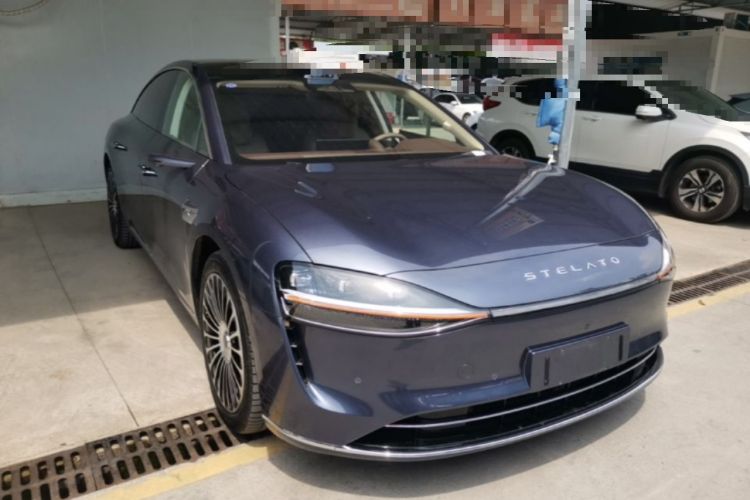 Used Hima Stelato S9 2025 Extended-Range Ultra Front Right 45 Deg