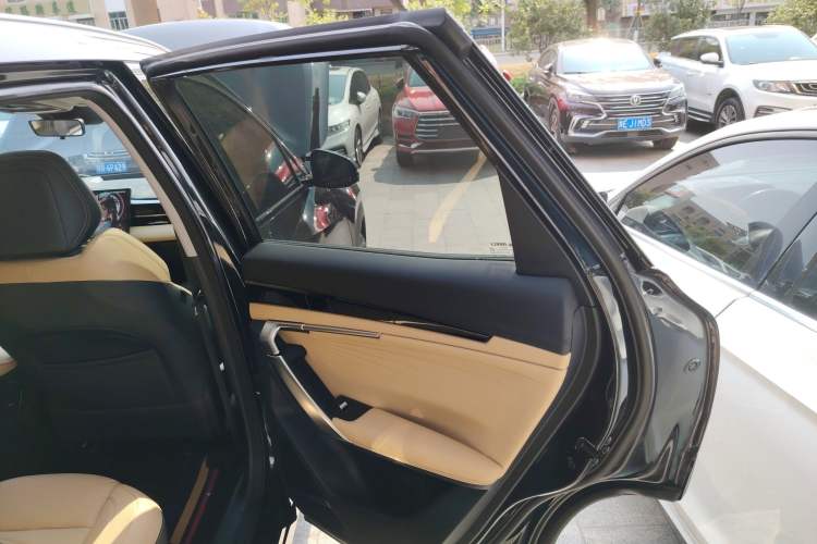 Used Geely Auto FX11 2023 1.5TD DCT Prestige Edition
