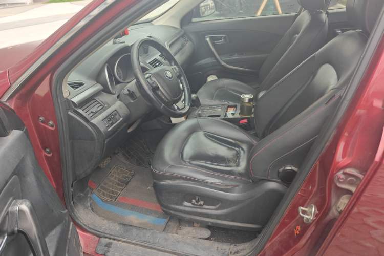 Used Bestune X80 2015 1.8T Automatic Luxury Model