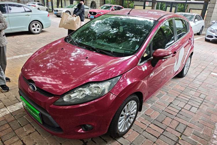 Used Ford Fiesta 2011 Hatchback 1.5L Automatic Fashion Edition