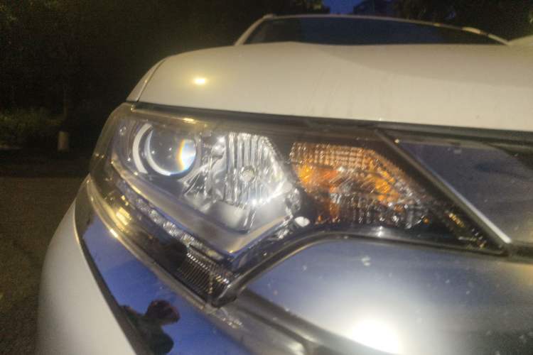 Used Mitsubishi Outlander 2019 2.0L Two-Wheel Drive Comfort Edition 5 Seats China V Standard
