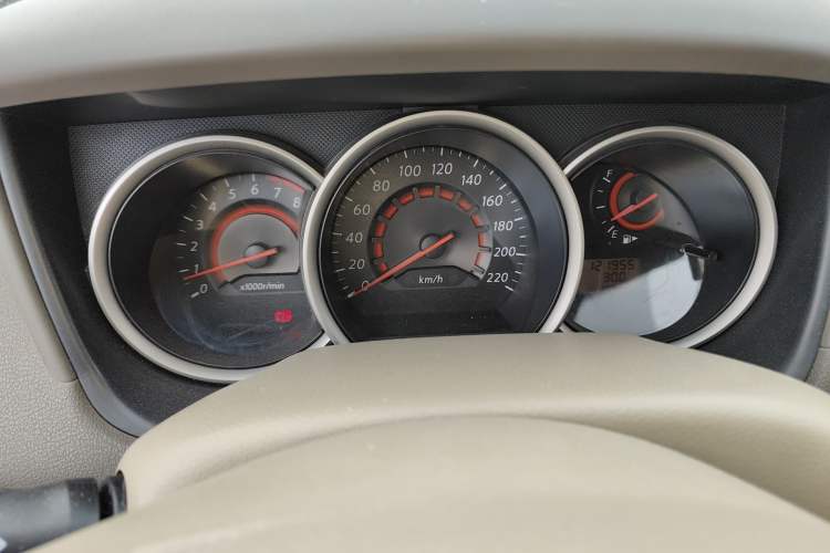 Used Nissan Sylphy 2012 Classic 1.6XE Manual Comfort Edition Instrument Cluster