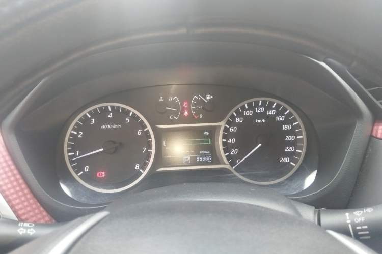 Used Nissan Lannia 2016 1.6L CVT Cool Edition
