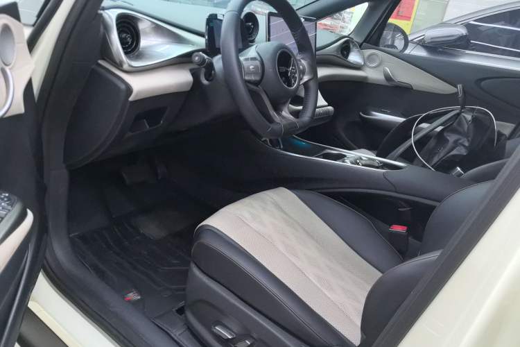 Used BYD Dolphin 2023 420 km Fashion Edition