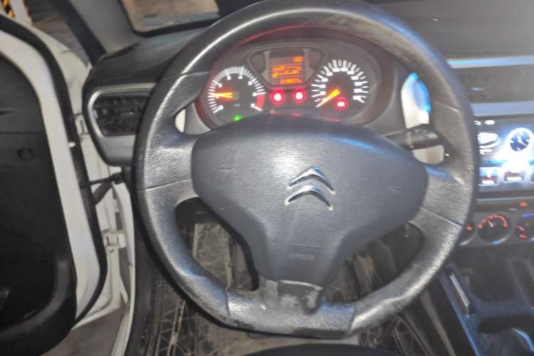 Used Citroen Elysee 2016 1.6L Manual Fashion Edition
