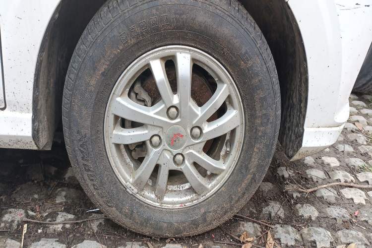 Used Wuling Hongguang 2019 1.5L S Standard Version China VI LAR
