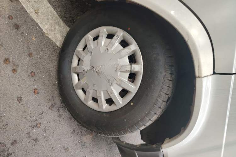 Used JMC Transit 2017 2.8T Commercial Version Short Wheelbase Mid-Roof 6/7/8-Seater JX493