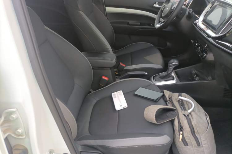 Used Kia kx1 Stonic 2021 1.4L CVT Fun Edition