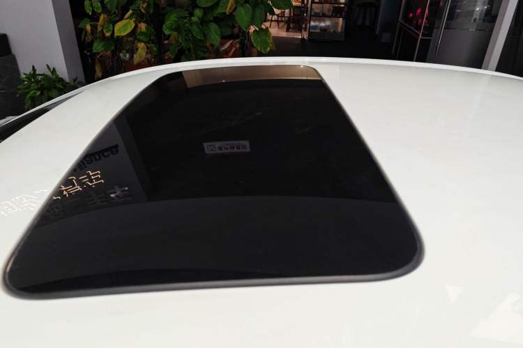 Used Chevrolet Monza 2019 RS 330T Automatic Comfort Edition China VI Standard