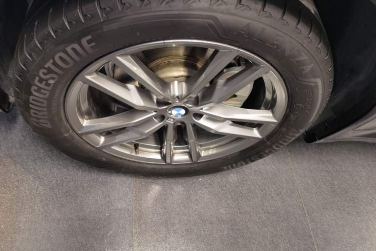 Used BMW X4 2019 xDrive25i M Sport Package
