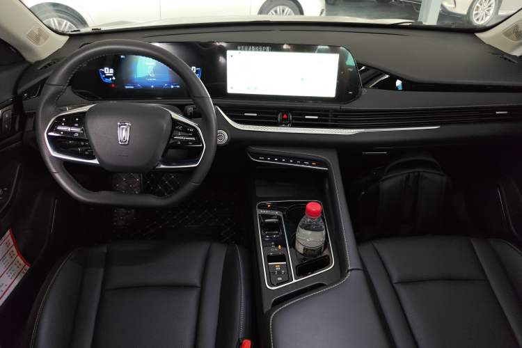 Used Bestune B70 2025 Dragon Edition 1.5T Enjoyment Model Center Console