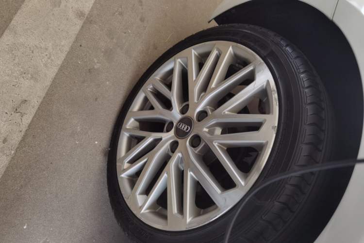 Used Audi A3 2020 Sportback 35 TFSI Style Edition China VI Emission Standard Exterior 5