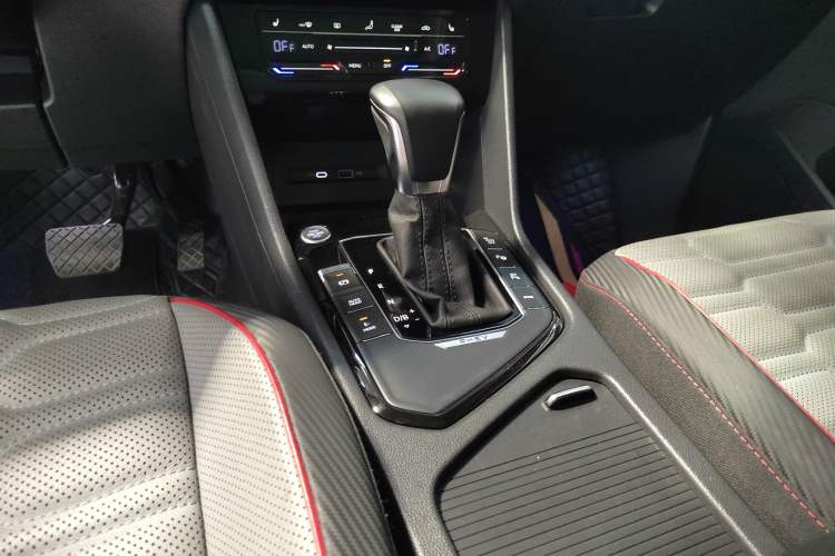 Used Volkswagen Tiguan L New Energy 2022 430 PHEV Plug-in Hybrid Prestige Edition Gear Lever