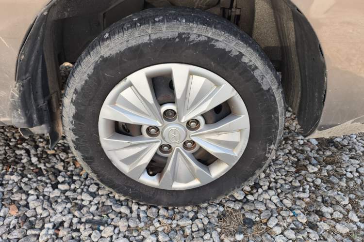 Used JAC Refine M3 2016 IKEA Edition 1.6L Luxury Model