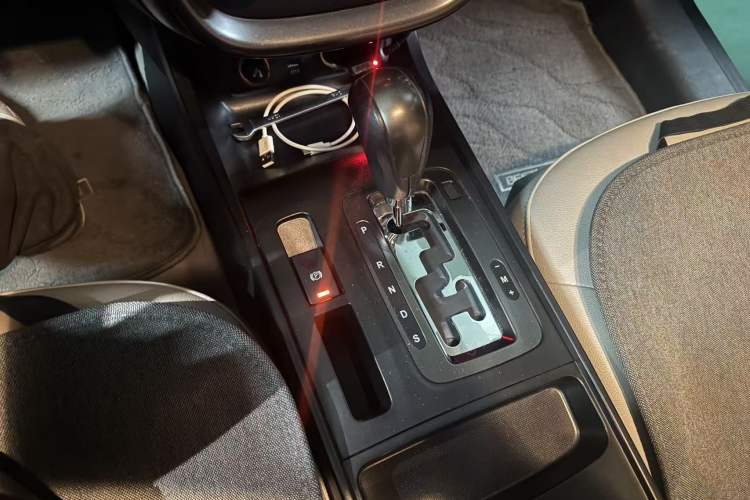 Used Bestune X80 2015 1.8T Automatic Luxury Model
