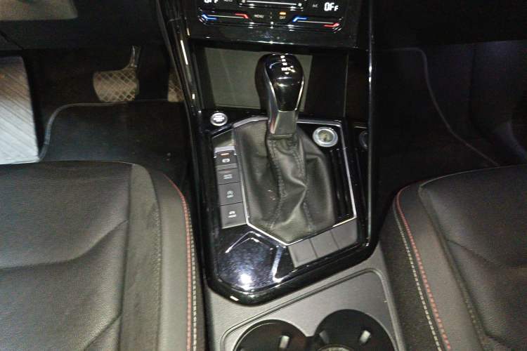 Used Volkswagen Tayron 2020 330TSI Two-Wheel Drive Luxury Smart Connectivity Version
