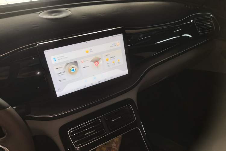 Used BYD Qin PLUS 2023 Champion Edition EV 510KM Beyond Model Audio And AC Panel