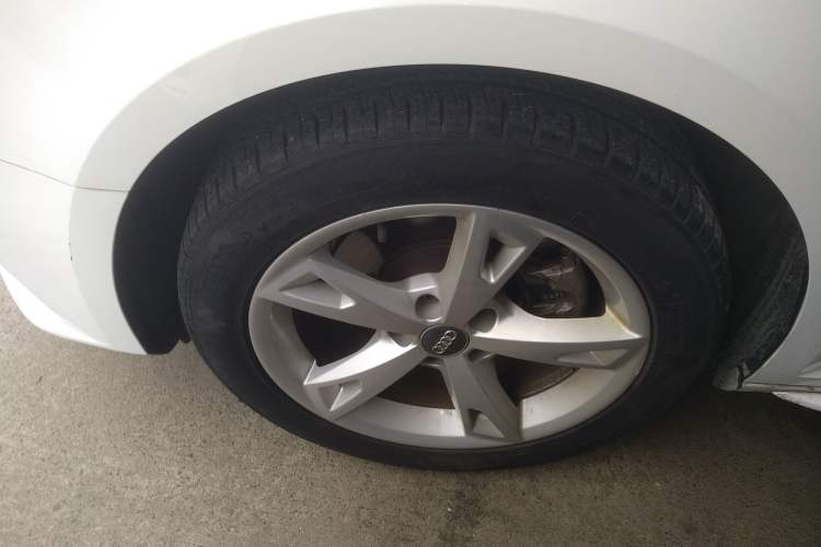 Used Audi A4L 2017 Plus 40 TFSI Fashion Model