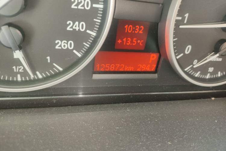 Used BMW 3 Series 2012 318i Leading Model
