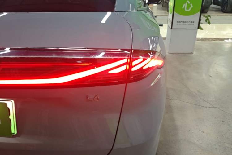 Used Geely Galaxy L6 2024 125km PLUS Dragon Edition Right Rear Taillight