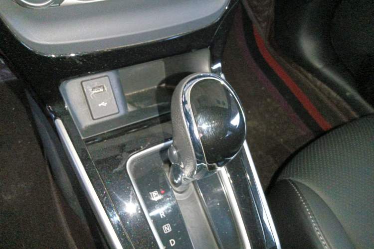 Used Nissan Sylphy 2019 1.6XV CVT Smart Connect Luxury Edition China VI Standard
