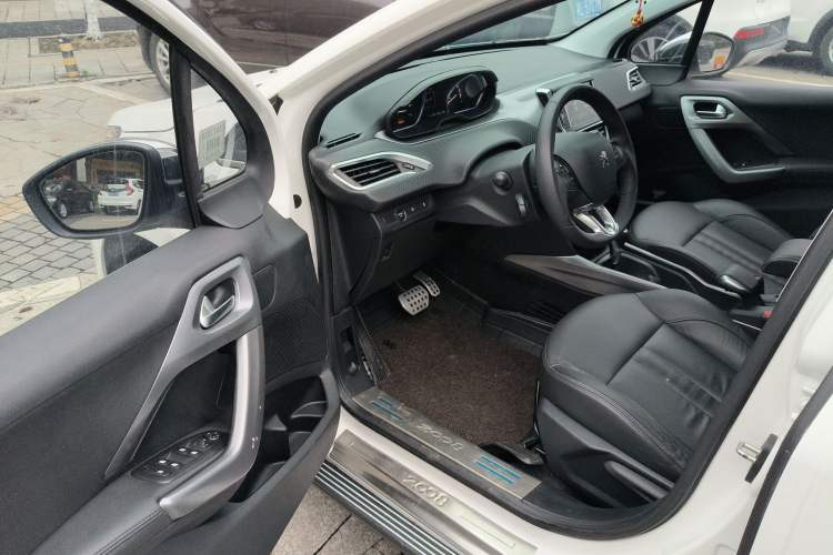 Used Peugeot 2008 2014 1.6L Automatic Navigation Edition Driver Seat