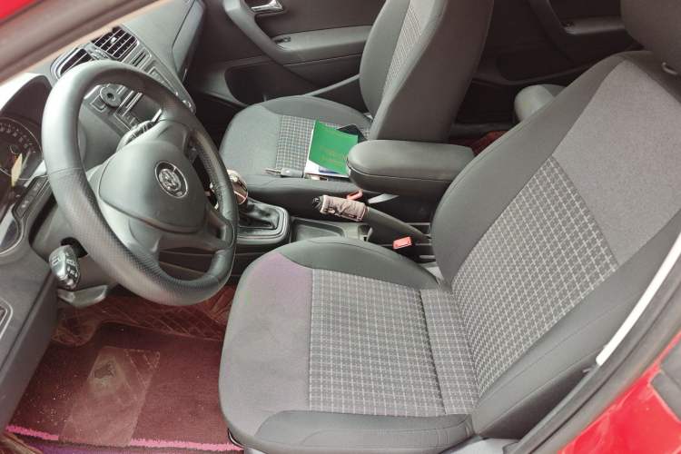 Used Volkswagen Polo 2014 1.4L Automatic Comfort Edition