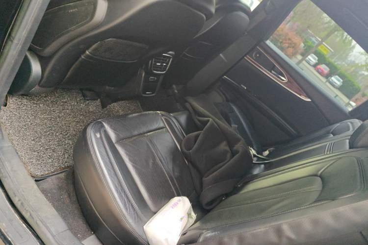 Used Lincoln MKX 2017 2.7T Four-Wheel Drive Prestige Edition Interior 4