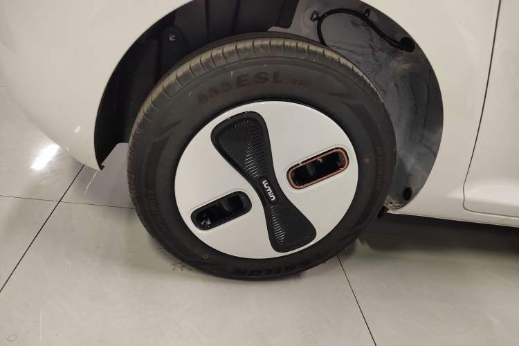 Used CHANGAN NEVO Lumin 2026 Model Treasure Edition 205km Passionate Beige Ningde Exterior 8