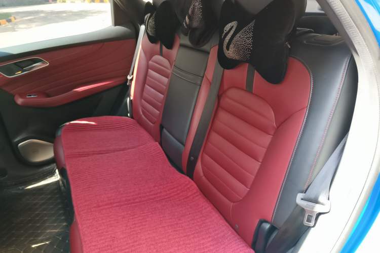 Used MG HS 2018 30T Automatic All-Wheel Drive Trophy Hormone-Infused Version China V Standard Left Rear Seat