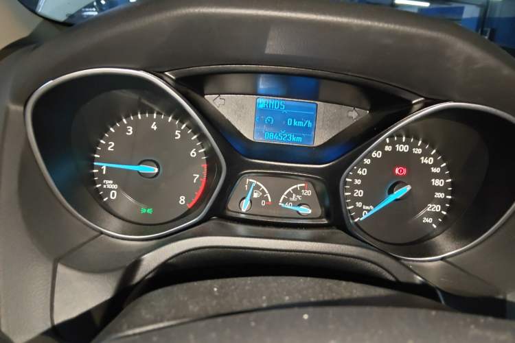 Used Ford Focus 2015 Sedan 1.6L Automatic Trend Model
